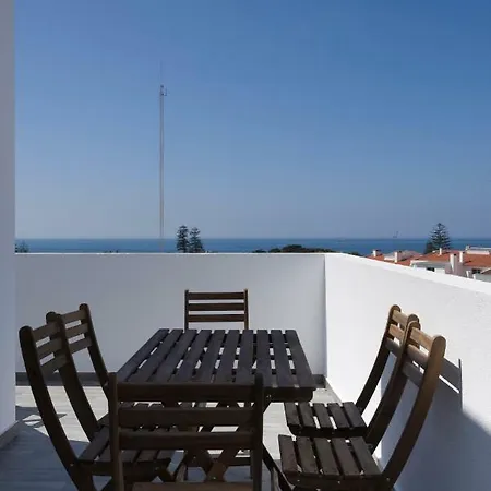 Cascais Ocean Flat 3 * Parede